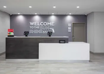 Hampton Inn Dunedin hotel thumbnail 2