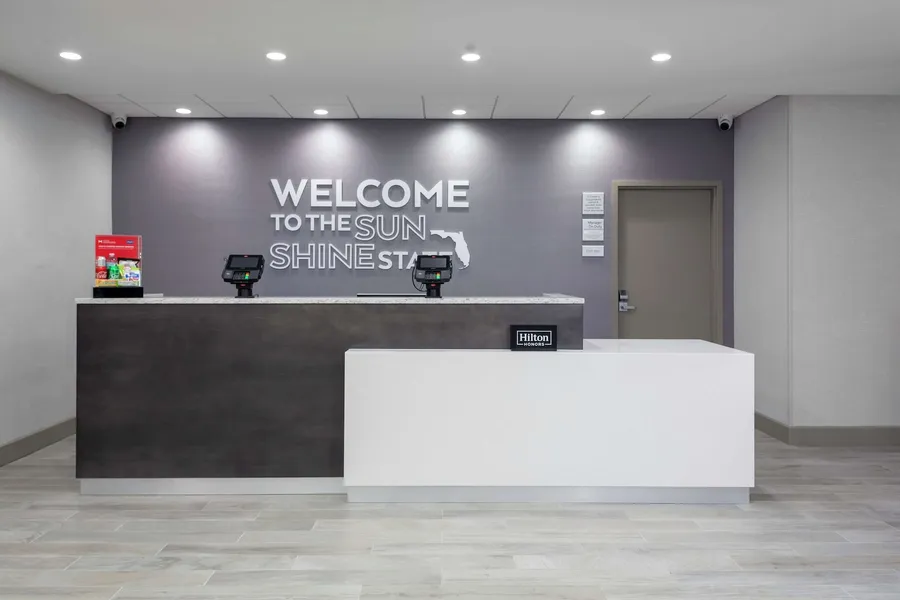 Hampton Inn Dunedin hotel detail image 2