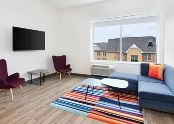 Aloft by Marriott Cincinnati West Chester hotel thumbnail 7
