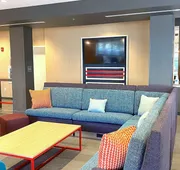 Tru By Hilton Baltimore Harbor East, MD hotel detail image 7