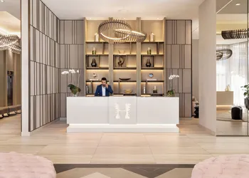 Hyde Beach House hotel thumbnail 2