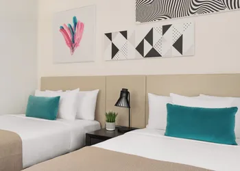 Hyde Beach House hotel thumbnail 7