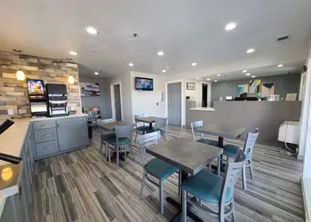 SureStay Hotel by Best Western Chowchilla Yosemite hotel thumbnail 2