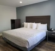 SureStay Hotel by Best Western Chowchilla Yosemite hotel detail image 4