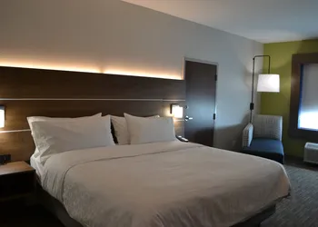 Holiday Inn Express Tallahassee University Central by IHG hotel thumbnail 6