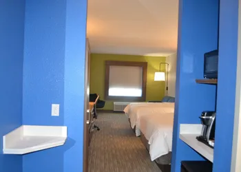 Holiday Inn Express Tallahassee University Central by IHG hotel thumbnail 7