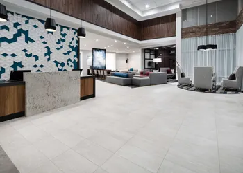 Hyatt Place Bakersfield hotel thumbnail 3