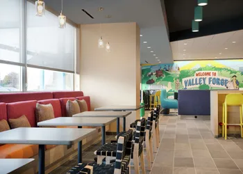 Tru by Hilton Audubon Valley Forge hotel thumbnail 8