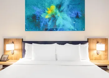 La Quinta Inn & Suites by Wyndham Miramar Beach-Destin hotel thumbnail 7