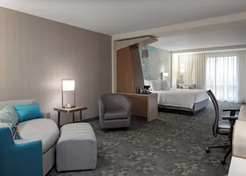 Courtyard by Marriott Cincinnati Mason hotel thumbnail 8
