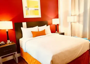 Surface Inn Brooklyn hotel thumbnail 5