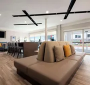 Days Inn & Suites by Wyndham Beaumont West / I-10 & Walden hotel detail image 3