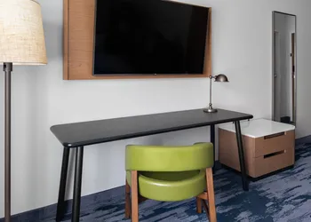 Fairfield Inn & Suites by Marriott Lake Geneva hotel thumbnail 8