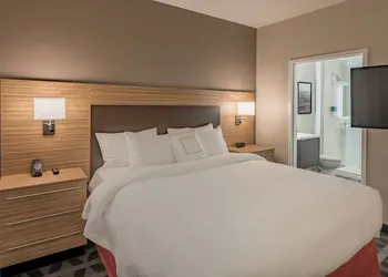 TownePlace Suites by Marriott Austin South hotel thumbnail 5