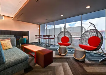 Tru By Hilton Albuquerque North I-25 hotel thumbnail 8