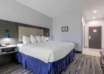Holiday Inn Express And Suites Choctaw Oklahoma City East by IHG hotel thumbnail 6