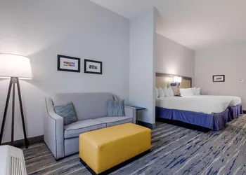 Holiday Inn Express And Suites Choctaw Oklahoma City East by IHG hotel thumbnail 7