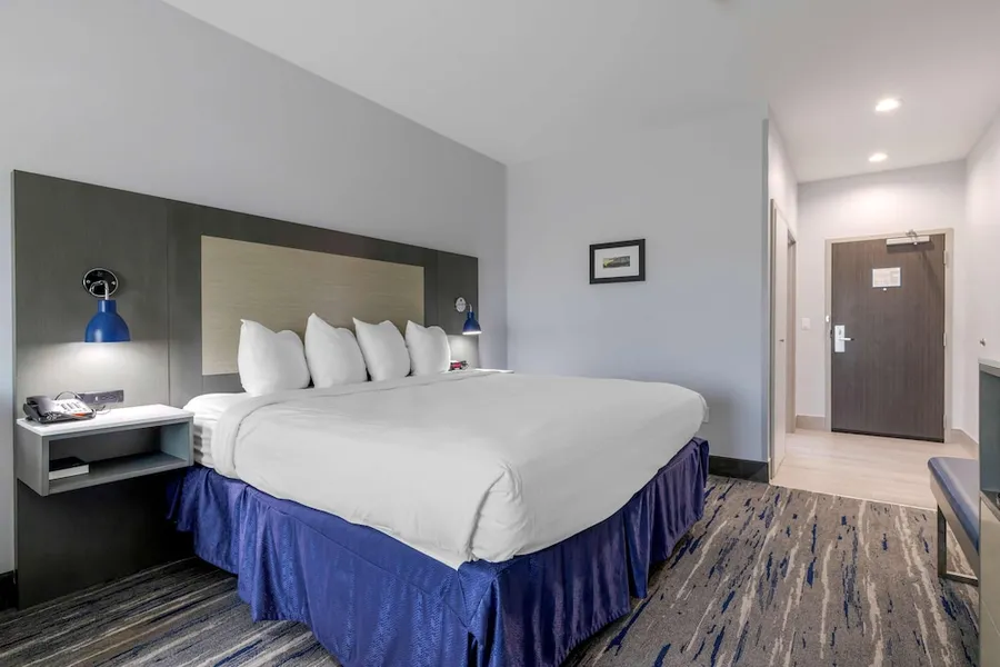 Holiday Inn Express And Suites Choctaw Oklahoma City East by IHG hotel detail image 6