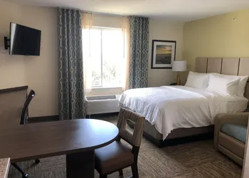 Candlewood Suites Panama City Beach Pier by IHG hotel thumbnail 8