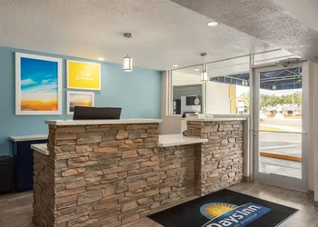 Days Inn by Wyndham Apopka/Orlando hotel thumbnail 2