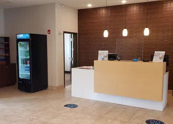 Wingate by Wyndham Christiansburg hotel thumbnail 2