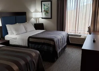 Wingate by Wyndham Christiansburg hotel thumbnail 8