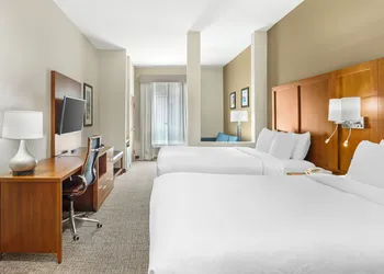 Comfort Suites Greensboro - High Point hotel thumbnail 8