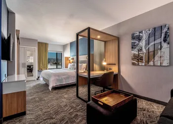 SpringHill Suites by Marriott Oakland Airport hotel thumbnail 5