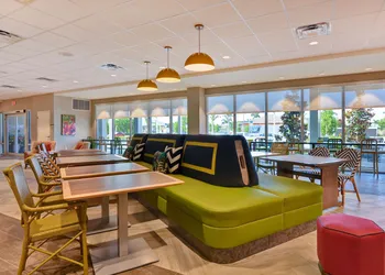 Home2 Suites Naples I-75 Pine Ridge Road, FL hotel thumbnail 2