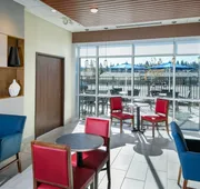 Holiday Inn Express & Suites Bend South by IHG hotel detail image 4