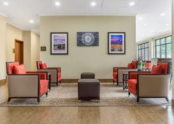 Comfort Inn & Suites Lakewood by JBLM hotel thumbnail 4