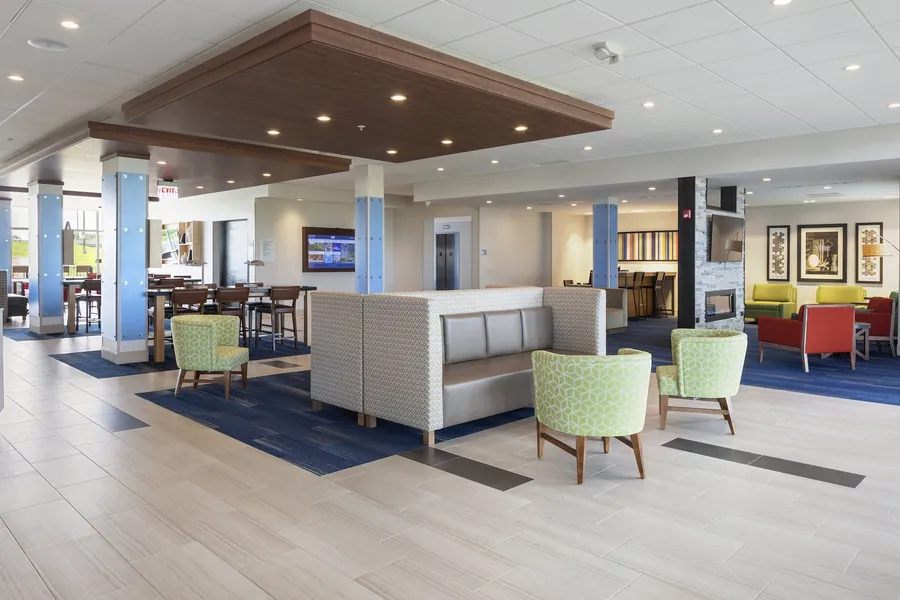 Holiday Inn Express & Suites Bourbonnais East - Bradley by IHG hotel detail image 2