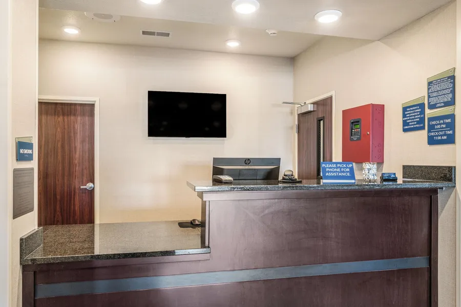 Cobblestone Hotel & Suites - Newport hotel detail image 6