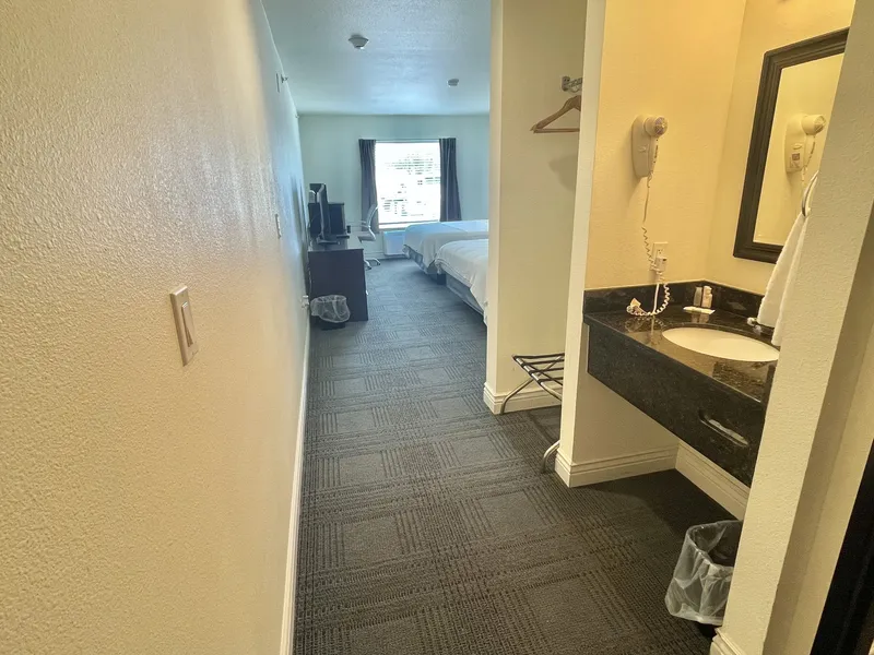 FairBridge Inn & Suites Cuero hotel detail image 6