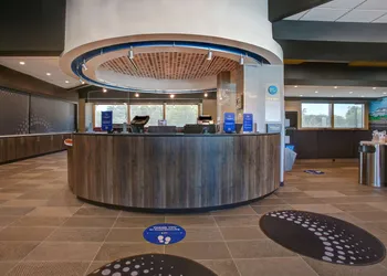 Tru by Hilton Grand Prairie hotel thumbnail 5