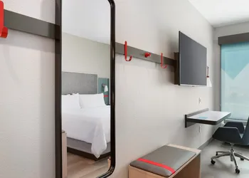 avid hotel Columbus Northwest - Hilliard by IHG hotel thumbnail 6