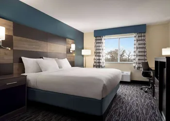AmericInn by Wyndham Dodgeville hotel thumbnail 6
