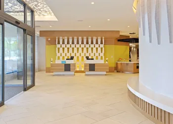 Hilton Garden Inn Boston Brookline, MA hotel thumbnail 6