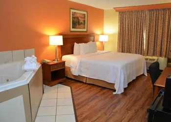 Buckeye Inn Express hotel thumbnail 6