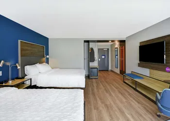 Tru by Hilton Beavercreek Dayton hotel thumbnail 4