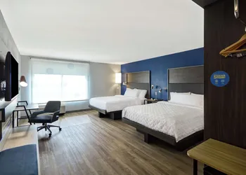Tru by Hilton Beavercreek Dayton hotel thumbnail 5