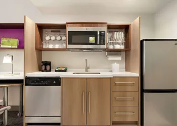 Home2 Suites by Hilton Harrisburg North hotel thumbnail 7