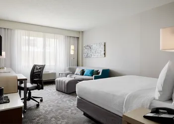 Courtyard by Marriott Dallas Grand Prairie hotel thumbnail 8