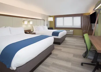 Holiday Inn Express & Suites Ann Arbor - University South by IHG hotel thumbnail 2