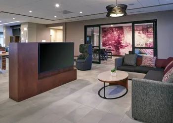 Courtyard by Marriott Jackson hotel thumbnail 2