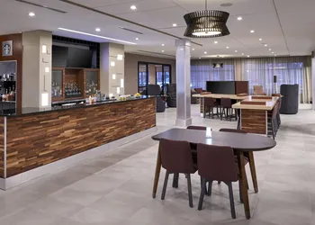 Courtyard by Marriott Jackson hotel thumbnail 4