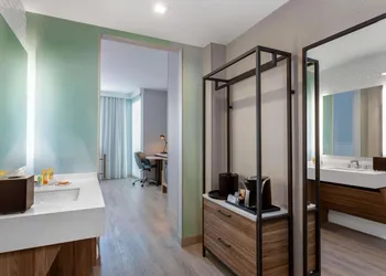 Wyndham Garden Miami International Airport hotel thumbnail 6