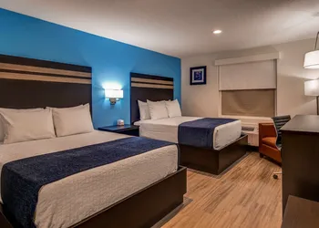 SureStay Plus Hotel by Best Western Humble hotel thumbnail 6