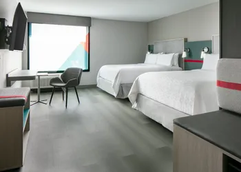 avid hotel Roseville - Minneapolis North by IHG hotel thumbnail 7