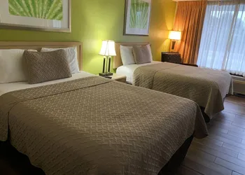 RW Hotel hotel thumbnail 7